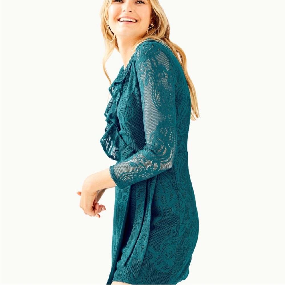 NWT Lily Pulitzer Teal Lace Wrap Dress with built in shorts. Size Medium. - Picture 10 of 11